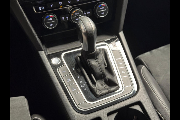 Volkswagen Passat Variant 1.4 TSI PHEV GTE Business R Line | Pano | Standkachel | Trekhaak | keyless | memory Seats |Dynaudio