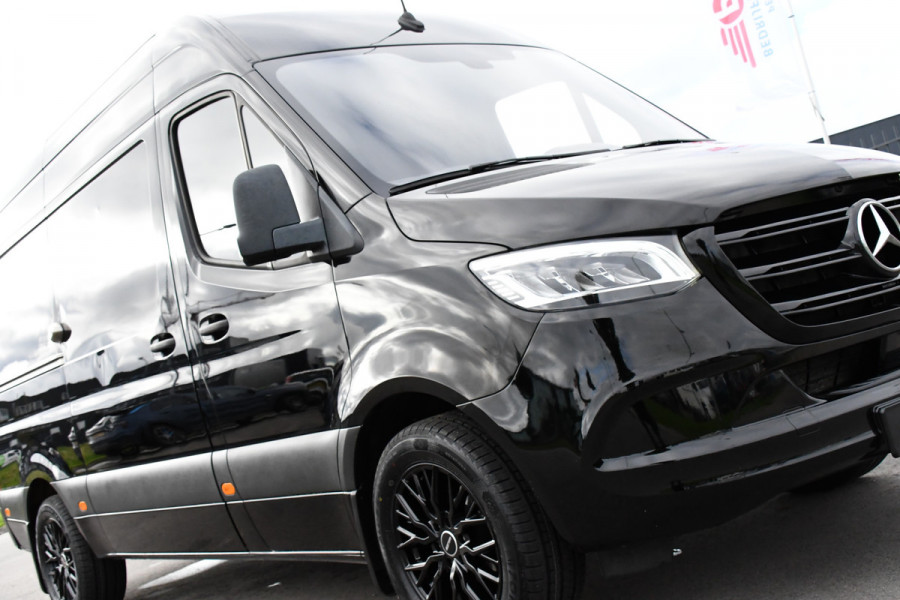 Mercedes-Benz Sprinter 317 1.9 CDI L2H2 RWD Black Edition Camera, Cruise, Carplay, Standkachel, LED, Automaat, Stoelverwarming, Trekhaak, Uniek!