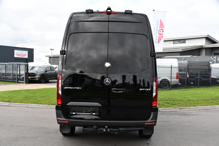 Mercedes-Benz Sprinter 317 1.9 CDI L2H2 RWD Black Edition Camera, Cruise, Carplay, Standkachel, LED, Automaat, Stoelverwarming, Trekhaak, Uniek!