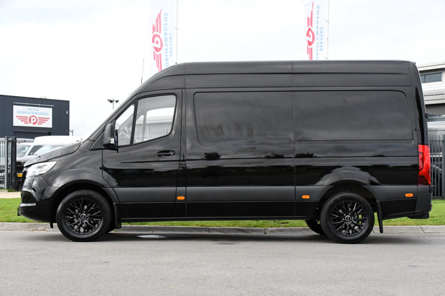 Mercedes-Benz Sprinter 317 1.9 CDI L2H2 RWD Black Edition Camera, Cruise, Carplay, Standkachel, LED, Automaat, Stoelverwarming, Trekhaak, Uniek!
