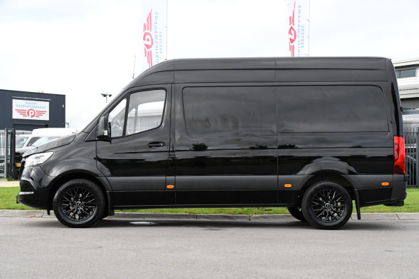 Mercedes-Benz Sprinter 317 1.9 CDI L2H2 RWD Black Edition Camera, Cruise, Carplay, Standkachel, LED, Automaat, Stoelverwarming, Trekhaak, Uniek!