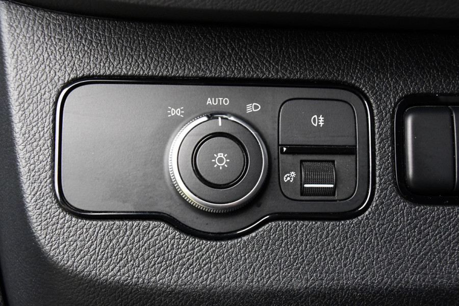 Mercedes-Benz Sprinter 317 1.9 CDI L2H2 RWD Black Edition Camera, Cruise, Carplay, Standkachel, LED, Automaat, Stoelverwarming, Trekhaak, Uniek!