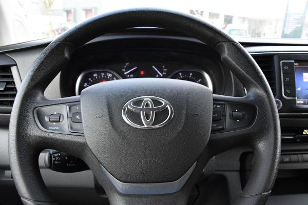 Toyota ProAce Worker 2.0 D-4D Professional Full Options, Camera, Cruise, 2 x Schuifdeur, Clima, Keyless, Multimedia, Trekhaak, Sensoren, 150pk, Uniek!