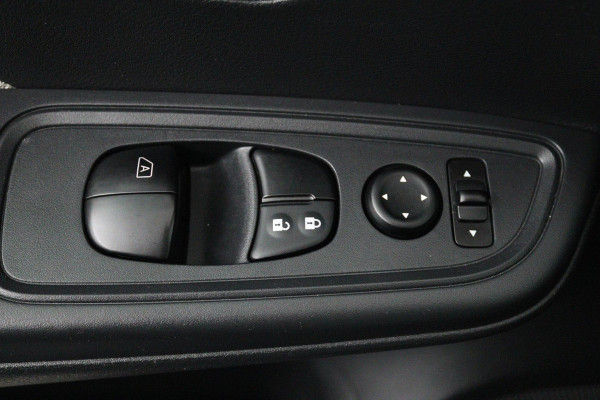 Nissan Micra 1.0L Acenta (PARKEERSENSOREN, ACHTERUITRIJCAMERA, CRUISE CONTROL, NAVIGATIE, BOSE AUDIO, GOED ONDERHOUDEN)