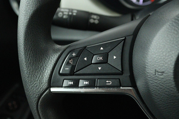 Nissan Micra 1.0L Acenta (PARKEERSENSOREN, ACHTERUITRIJCAMERA, CRUISE CONTROL, NAVIGATIE, BOSE AUDIO, GOED ONDERHOUDEN)