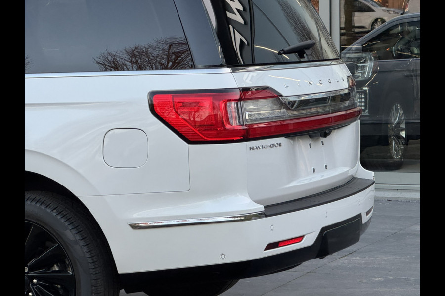 Lincoln Navigator BLACK LABEL FULL SPEC.