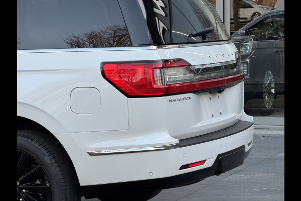 Lincoln Navigator BLACK LABEL FULL SPEC.