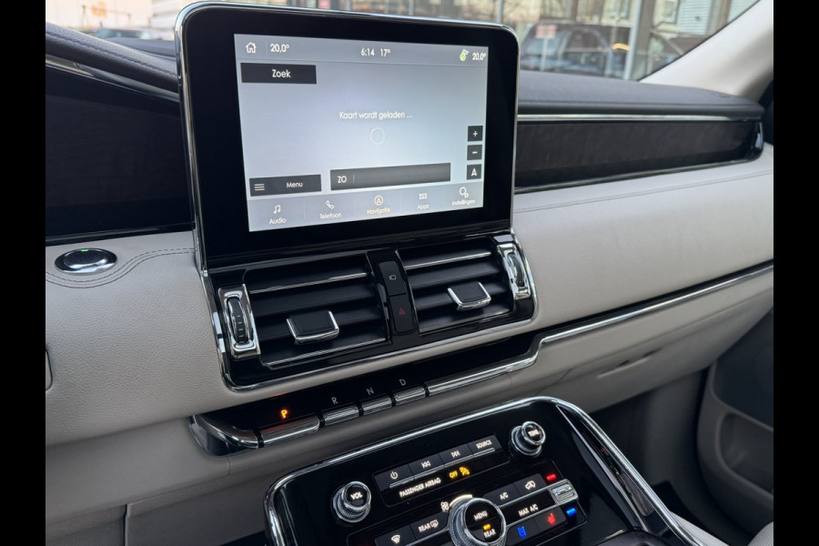 Lincoln Navigator BLACK LABEL FULL SPEC.