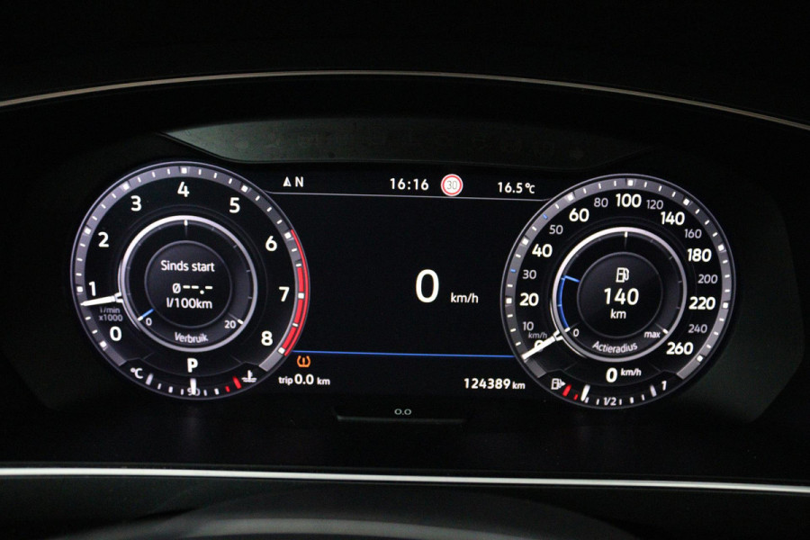 Volkswagen Tiguan Allspace 1.4 TSI Comfortline Business 7p. (PANORAMADAK, TREKHAAK, CAMERA, STOELVERWARMING, DIGITALE COCKPIT)