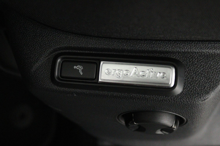 Volkswagen Tiguan Allspace 1.4 TSI Comfortline Business 7p. (PANORAMADAK, TREKHAAK, CAMERA, STOELVERWARMING, DIGITALE COCKPIT)