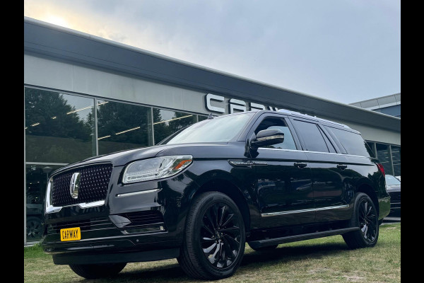 Lincoln Navigator 3.5L V6 Lang Black Label