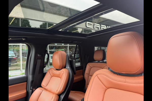Lincoln Navigator 3.5L V6 Lang Black Label