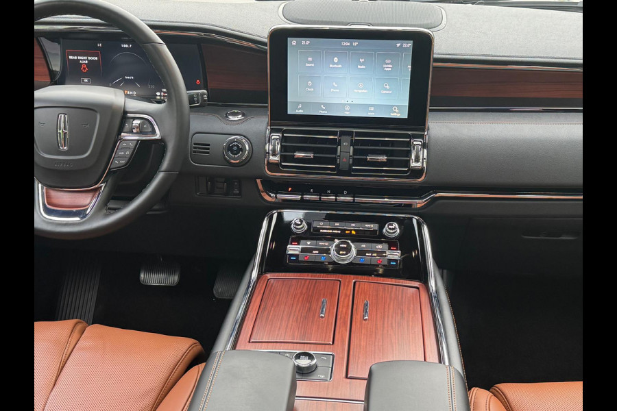 Lincoln Navigator 3.5L V6 Lang Black Label
