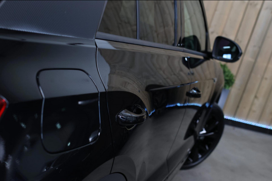 Volkswagen T-Roc 1.5 TSI R-Line *Pano*Camera*Beats*DSG*Virtual Plus* Volkswagen T-Roc 1.5 TSI R-Line *Pano*Camera*Beats*DSG*Virtual Plus*