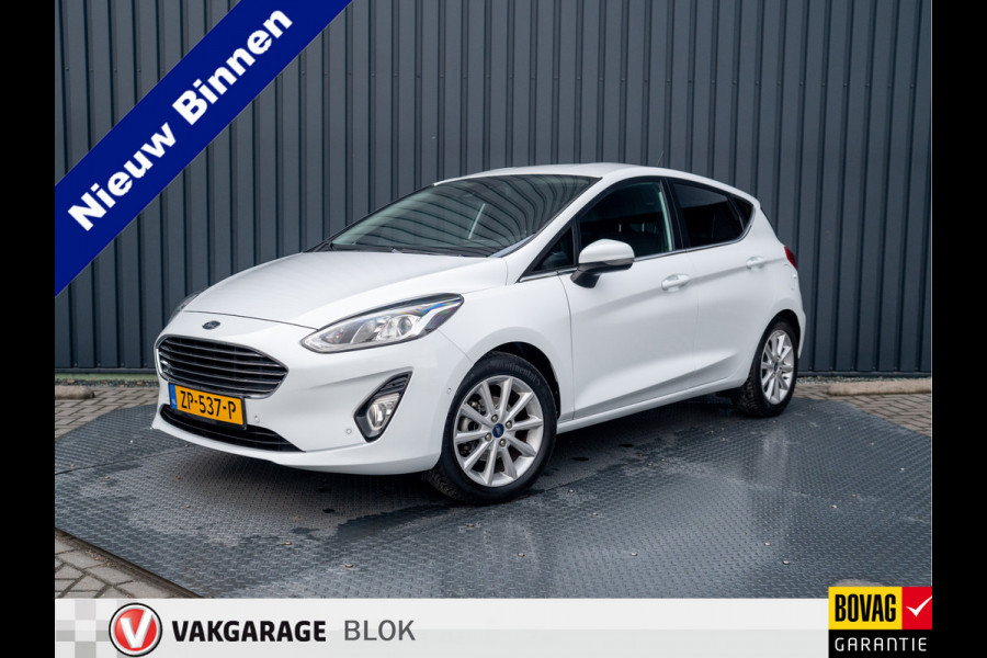 Ford Fiesta 1.0 EcoB. Aut. Titanium | Trekhaak | Stoel & Stuur verw. | Camera | Navi | PDC V&A | Prijs Rijklaar!!