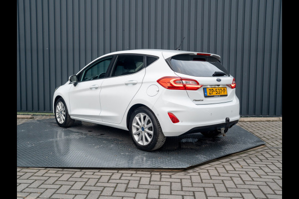 Ford Fiesta 1.0 EcoB. Aut. Titanium | Trekhaak | Stoel & Stuur verw. | Camera | Navi | PDC V&A | Prijs Rijklaar!!