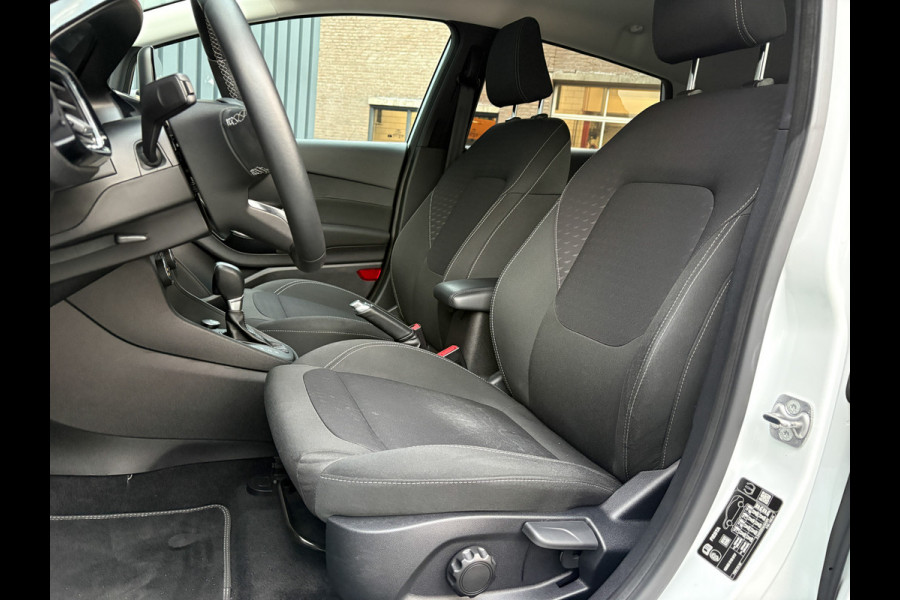 Ford Fiesta 1.0 EcoB. Aut. Titanium | Trekhaak | Stoel & Stuur verw. | Camera | Navi | PDC V&A | Prijs Rijklaar!!