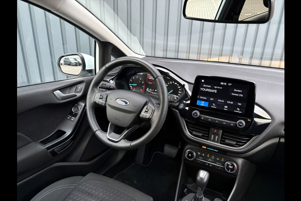 Ford Fiesta 1.0 EcoB. Aut. Titanium | Trekhaak | Stoel & Stuur verw. | Camera | Navi | PDC V&A | Prijs Rijklaar!!