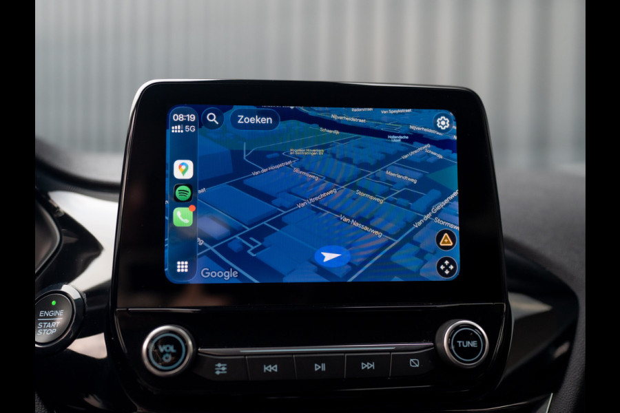 Ford Fiesta 1.0 EcoB. Aut. Titanium | Trekhaak | Stoel & Stuur verw. | Camera | Navi | PDC V&A | Prijs Rijklaar!!
