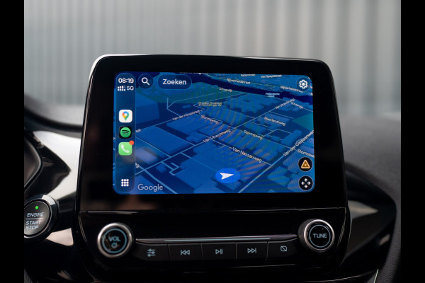 Ford Fiesta 1.0 EcoB. Aut. Titanium | Trekhaak | Stoel & Stuur verw. | Camera | Navi | PDC V&A | Prijs Rijklaar!!