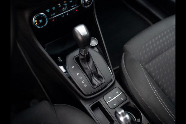 Ford Fiesta 1.0 EcoB. Aut. Titanium | Trekhaak | Stoel & Stuur verw. | Camera | Navi | PDC V&A | Prijs Rijklaar!!
