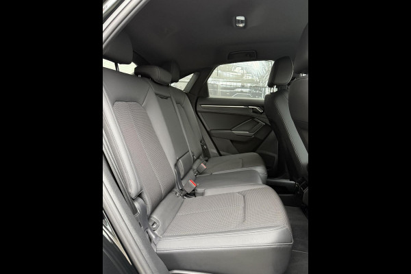 Audi Q3 Sportback 45 TFSI e S Edition| S Line!