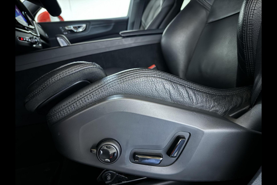 Volvo XC60 2.0 T8 Twin Engine AWD Pano Memory 360° HUD Autopilot Carplay Trekh. Volvo XC60 2.0 T8 Twin Engine AWD Pano Memory 360° HUD Autopilot Carplay Trekh.