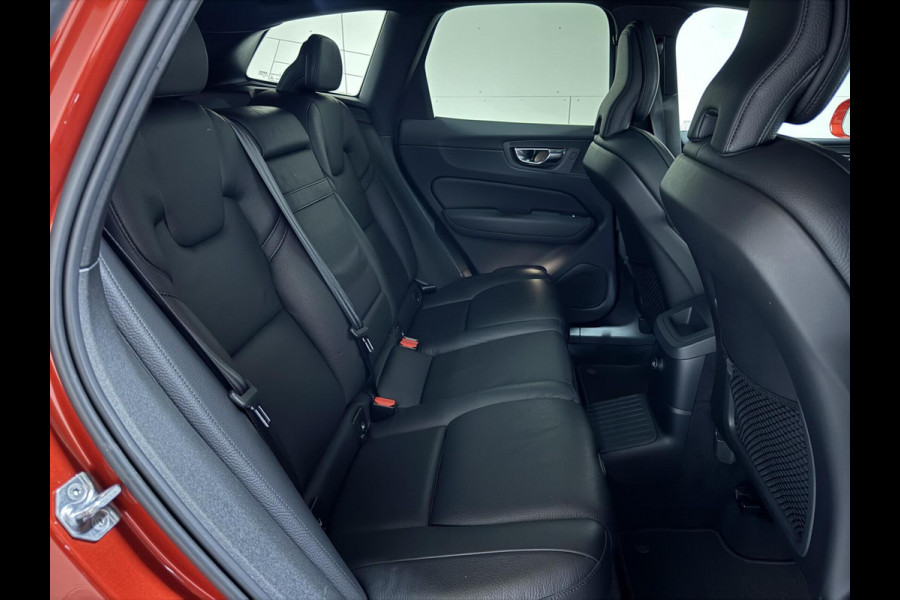 Volvo XC60 2.0 T8 Twin Engine AWD Pano Memory 360° HUD Autopilot Carplay Trekh. Volvo XC60 2.0 T8 Twin Engine AWD Pano Memory 360° HUD Autopilot Carplay Trekh.