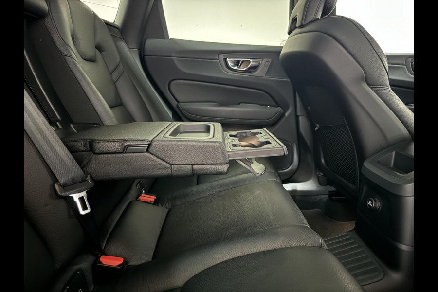 Volvo XC60 2.0 T8 Twin Engine AWD Pano Memory 360° HUD Autopilot Carplay Trekh. Volvo XC60 2.0 T8 Twin Engine AWD Pano Memory 360° HUD Autopilot Carplay Trekh.