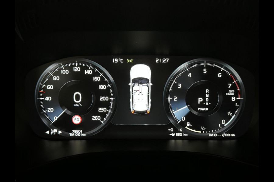 Volvo XC60 2.0 T8 Twin Engine AWD Pano Memory 360° HUD Autopilot Carplay Trekh. Volvo XC60 2.0 T8 Twin Engine AWD Pano Memory 360° HUD Autopilot Carplay Trekh.