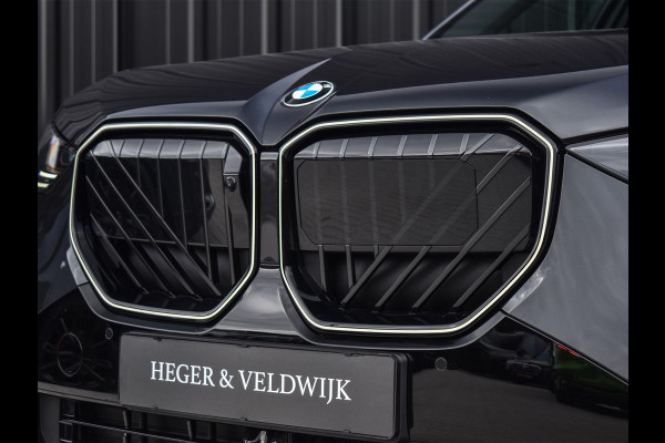 BMW X3 30e xDRIVE | M-SPORT PRO | ADAPTIVE SUSPENSION | PANORAMADAK | DRIVING ASSISTANT PLUS | COMFORT ACCESS | TREKHAAK | ICONIC GLOW