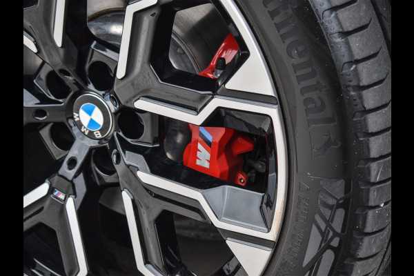 BMW X3 30e xDRIVE | M-SPORT PRO | ADAPTIVE SUSPENSION | PANORAMADAK | DRIVING ASSISTANT PLUS | COMFORT ACCESS | TREKHAAK | ICONIC GLOW