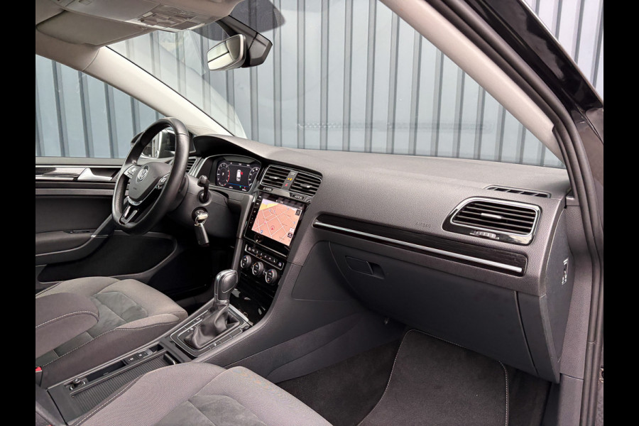 Volkswagen Golf 1.5 TSI Highline Business | Groot navi | Virtual Cockpit | Adapt. cr. | Camera | Stoel & Stuur verw. | Prijs Rijklaar!!