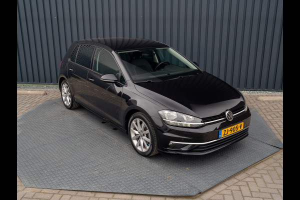Volkswagen Golf 1.5 TSI Highline Business | Groot navi | Virtual Cockpit | Adapt. cr. | Camera | Stoel & Stuur verw. | Prijs Rijklaar!!