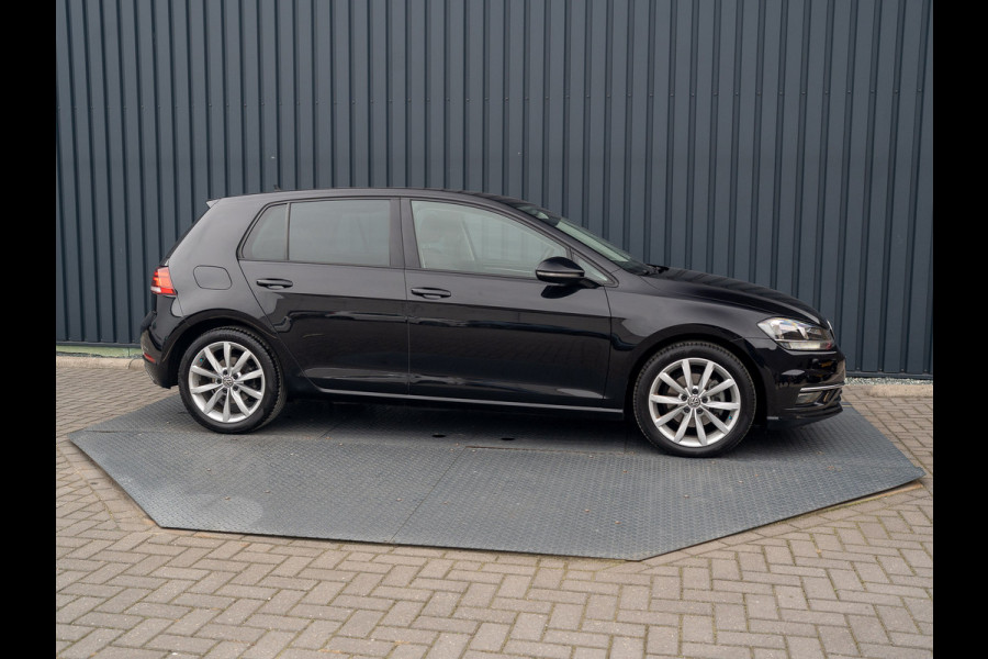 Volkswagen Golf 1.5 TSI Highline Business | Groot navi | Virtual Cockpit | Adapt. cr. | Camera | Stoel & Stuur verw. | Prijs Rijklaar!!
