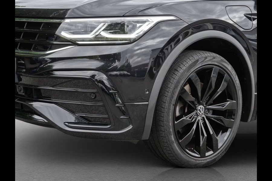 Volkswagen Tiguan 1.4 TSI eHybrid R-Line ** IQ LIGHT, VIRTUAL, LEDER, TREKH, 20-inch LMV, ACC, WINTER ** 1e EIG - Slechts 64.250km. ** ** INFORMEER OOK NAAR ONZE AANTREKKELIJKE FINANCIAL-LEASE TARIEVEN **