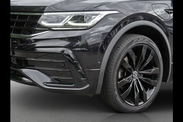 Volkswagen Tiguan 1.4 TSI eHybrid R-Line ** IQ LIGHT, VIRTUAL, LEDER, TREKH, 20-inch LMV, ACC, WINTER ** 1e EIG - Slechts 64.250km. ** ** INFORMEER OOK NAAR ONZE AANTREKKELIJKE FINANCIAL-LEASE TARIEVEN **