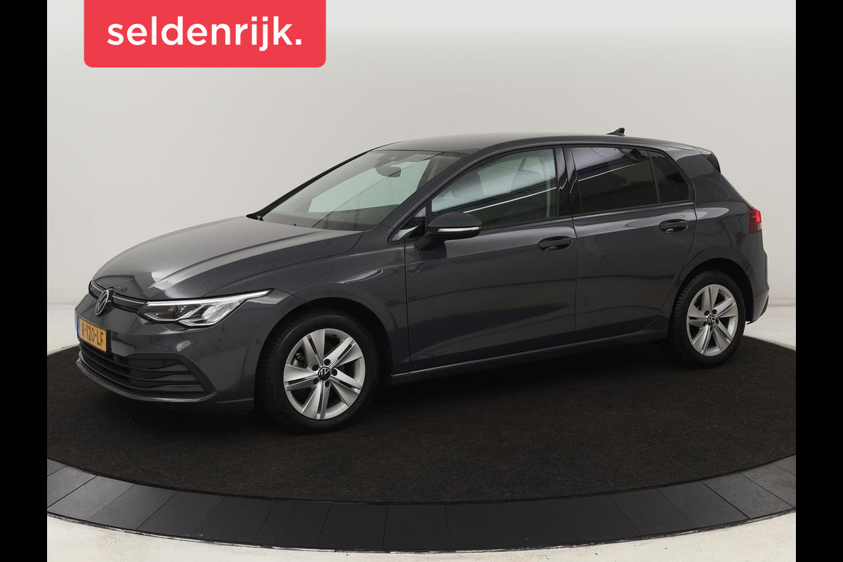 Volkswagen Golf 1.5 TSI Life Business | Adaptive Cruise | Stoelverwarming | Camera | Memory | Carplay | Navigatie | Sfeerverlichting Volkswagen Golf 1.5 TSI Life Business | Adaptive Cruise | Stoelverwarming | Camera | Memory | Carplay | Navigatie | Sfeerverlichting