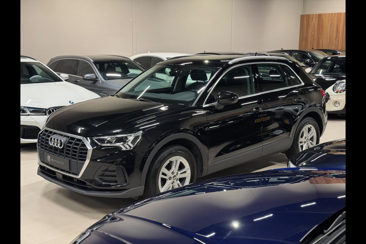 Audi Q3 35 TFSI 150PK S-Tronic, Virtual Cockpit, Apple Carplay, ACC, Matrix Led, PDC, Multistuur, Android Auto, Volledig Onderhoud Audi Q3 35 TFSI 150PK S-Tronic, Virtual Cockpit, Apple Carplay, ACC, Matrix Led, PDC, Multistuur, Android Auto, Volledig Onderhoud