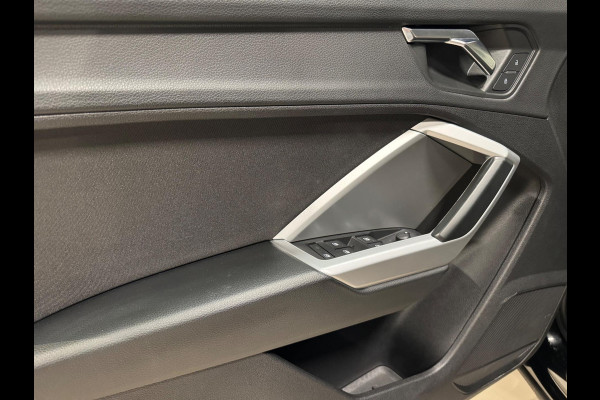 Audi Q3 35 TFSI 150PK S-Tronic, Virtual Cockpit, Apple Carplay, ACC, Matrix Led, PDC, Multistuur, Android Auto, Volledig Onderhoud
