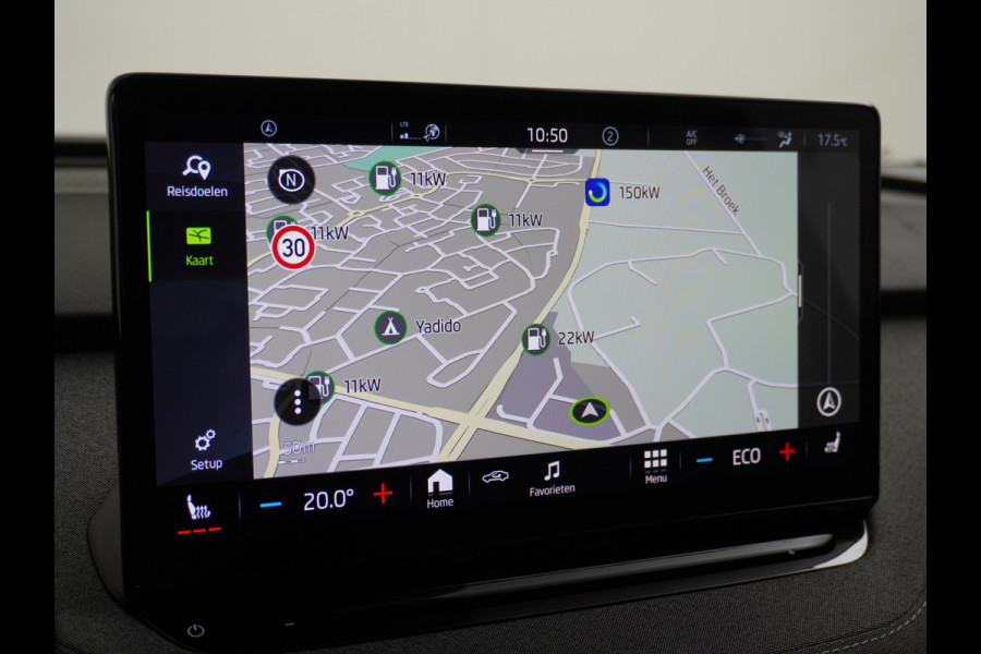Škoda ENYAQ iV 80 Adaptive Cr. Pano-dak 360° Matrix-Led PDC-a+v Camera Apple Carplay Android Auto Navi Ecc Keyless Stuur+Stoelverwarming+1/2 Le Assistentie Pakket Climate-pakket Comfort-pakket E-call Keyless Licht-pakket Led Matrix 1e Eig.Orig.Nederlandse Auto Grootste Accupakket 11kw thuisladen SOH 92% ruim 55.000 nieuw