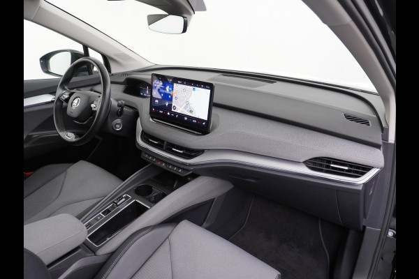 Škoda ENYAQ iV 80 Adaptive Cr. Pano-dak 360° Matrix-Led PDC-a+v Camera Apple Carplay Android Auto Navi Ecc Keyless Stuur+Stoelverwarming+1/2 Le Assistentie Pakket Climate-pakket Comfort-pakket E-call Keyless Licht-pakket Led Matrix 1e Eig.Orig.Nederlandse Auto Grootste Accupakket 11kw thuisladen SOH 92% ruim 55.000 nieuw