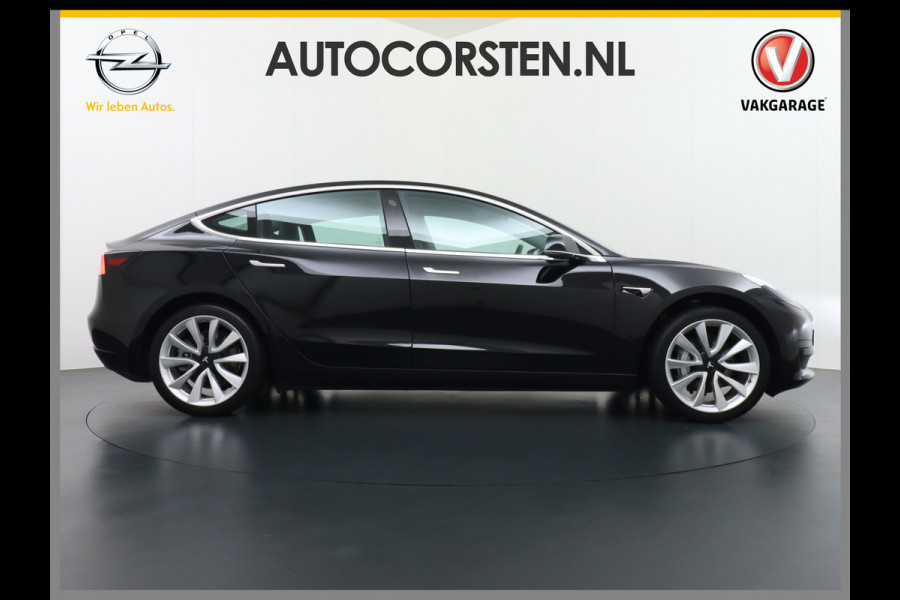 Tesla Model 3 RWD SR+ 60kWh 325PK 19"Lmv  AutoPilot Leder PanoDak Adaptive-Cruise Lmv Camera's Elektr.-Stuur+Stoelen+Spiegels+Geheugen+Easy-En Navi LED Comfortstoelen ACC DAB Voorverwarmen interieur via App Keyless via Telefoonsleutel One-Pedal-Drive 1e Eigenaar Origineel Nederlandse auto tot 11kw laden thuis! 1.584kg licht!