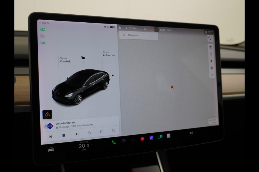 Tesla Model 3 RWD SR+ 60kWh 325PK 19"Lmv  AutoPilot Leder PanoDak Adaptive-Cruise Lmv Camera's Elektr.-Stuur+Stoelen+Spiegels+Geheugen+Easy-En Navi LED Comfortstoelen ACC DAB Voorverwarmen interieur via App Keyless via Telefoonsleutel One-Pedal-Drive 1e Eigenaar Origineel Nederlandse auto tot 11kw laden thuis! 1.584kg licht!