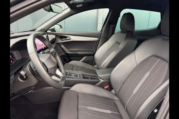 CUPRA Formentor 1.4 e-Hybrid 204pk * Trekhaak * Stoelverwarming * Carplay * Side Assist * CUPRA Formentor 1.4 e-Hybrid 204pk * Trekhaak * Stoelverwarming * Carplay * Side Assist *