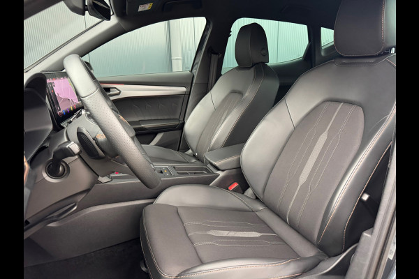 CUPRA Formentor 1.4 e-Hybrid 204pk * Trekhaak * Stoelverwarming * Carplay * Side Assist * CUPRA Formentor 1.4 e-Hybrid 204pk * Trekhaak * Stoelverwarming * Carplay * Side Assist *