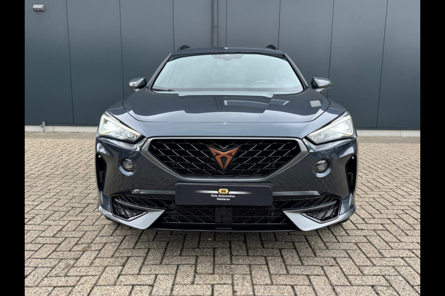 CUPRA Formentor 1.4 e-Hybrid 204pk * Trekhaak * Stoelverwarming * Carplay * Side Assist * CUPRA Formentor 1.4 e-Hybrid 204pk * Trekhaak * Stoelverwarming * Carplay * Side Assist *