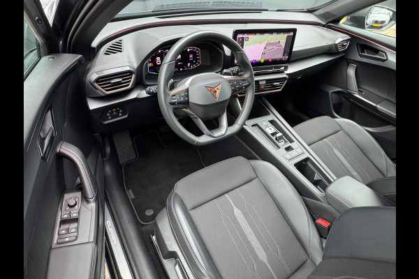 CUPRA Formentor 1.4 e-Hybrid 204pk * Trekhaak * Stoelverwarming * Carplay * Side Assist * CUPRA Formentor 1.4 e-Hybrid 204pk * Trekhaak * Stoelverwarming * Carplay * Side Assist *