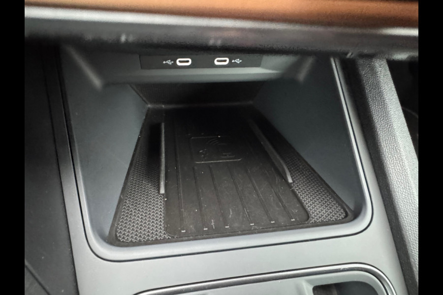 CUPRA Formentor 1.4 e-Hybrid 204pk * Trekhaak * Stoelverwarming * Carplay * Side Assist * CUPRA Formentor 1.4 e-Hybrid 204pk * Trekhaak * Stoelverwarming * Carplay * Side Assist *