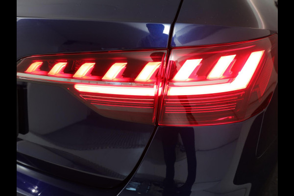 Audi A4 Avant 35 TFSI S edition Competition 150 pk S-tronic | Verlengde garantie | Navigatie | Parkeersensoren | LED koplampen | Stoelverwarming | S-Line |